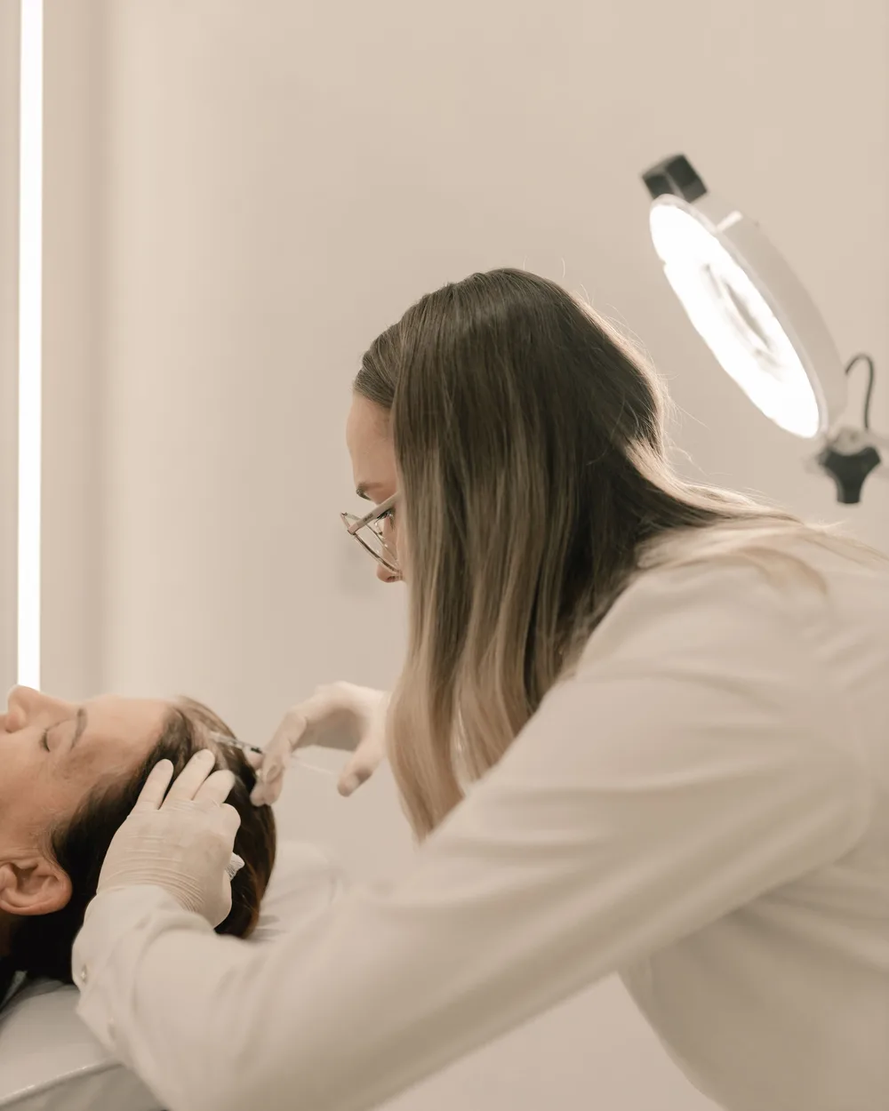 Valoración dermatológica orientada al cuidado capilar